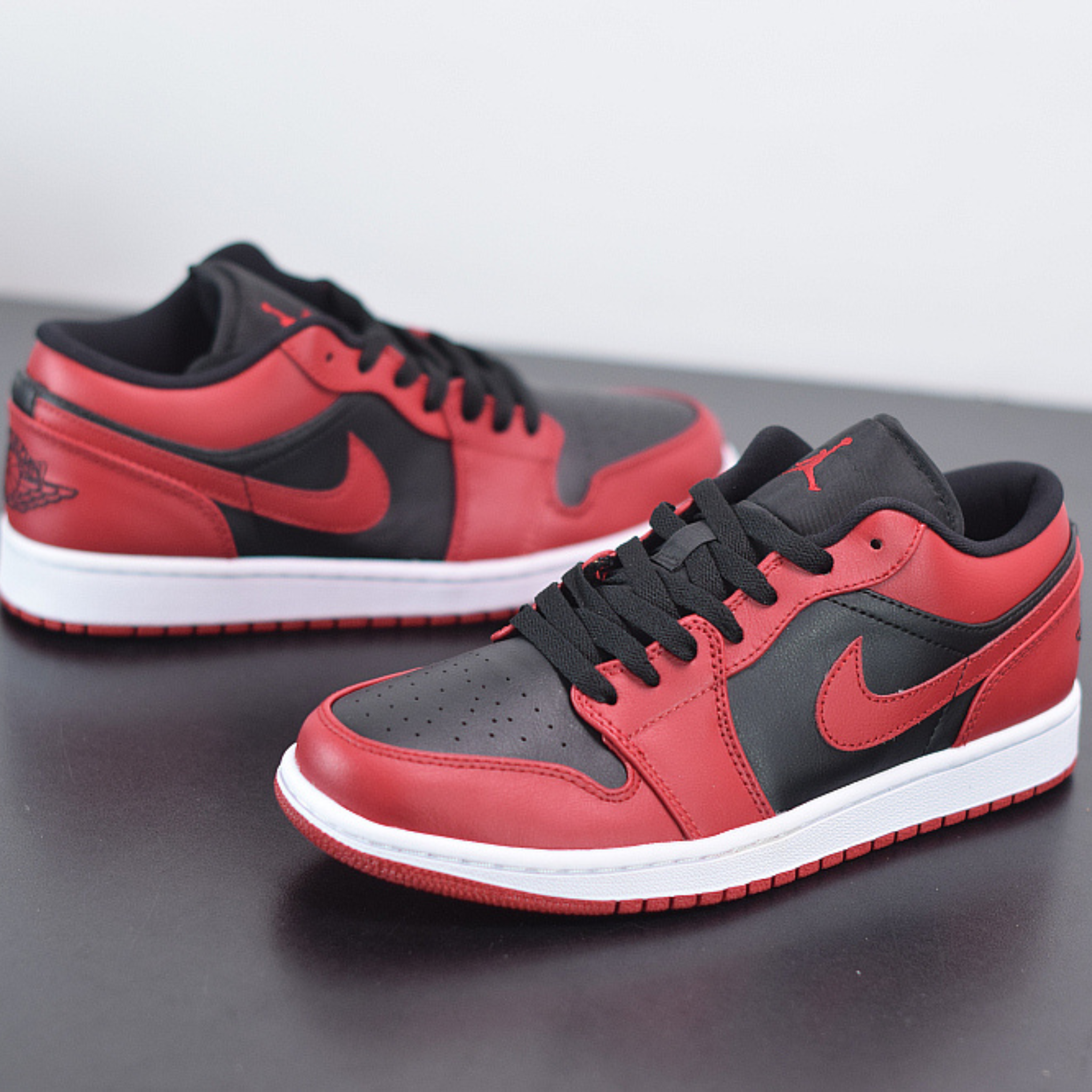 Nike Air Jordan 1 Low "Reverse Bred"