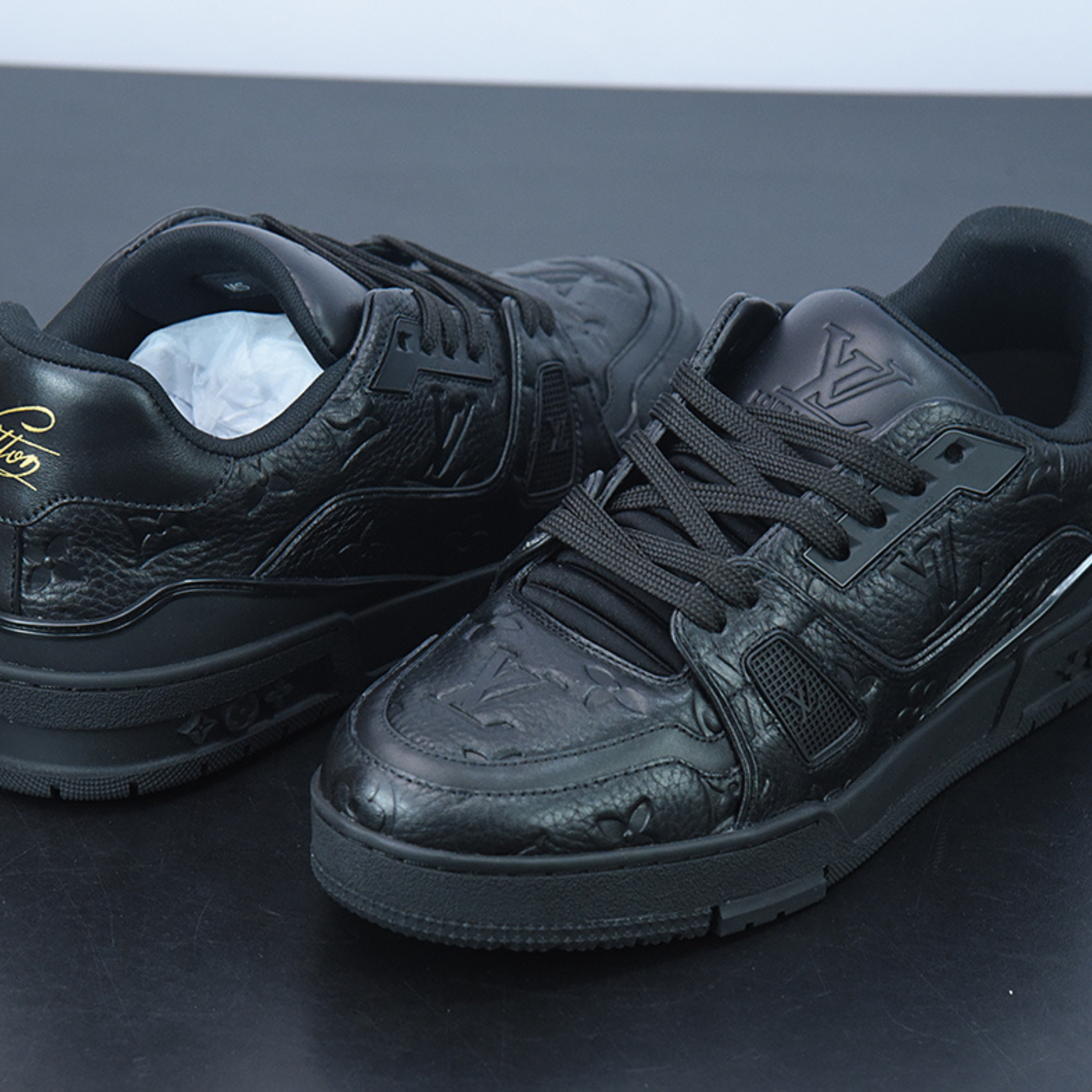 Louis Vuitton Trainer "Black Monogram"