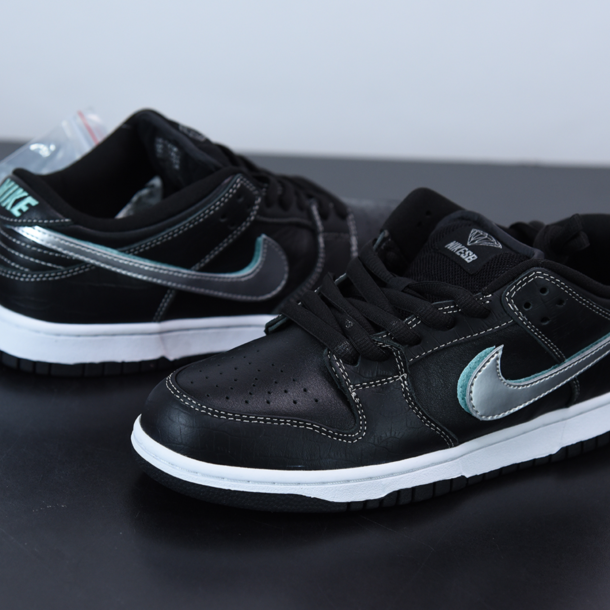 Diamond Supply Co. x Nike Dunk Low Pro SB "Black Diamond"