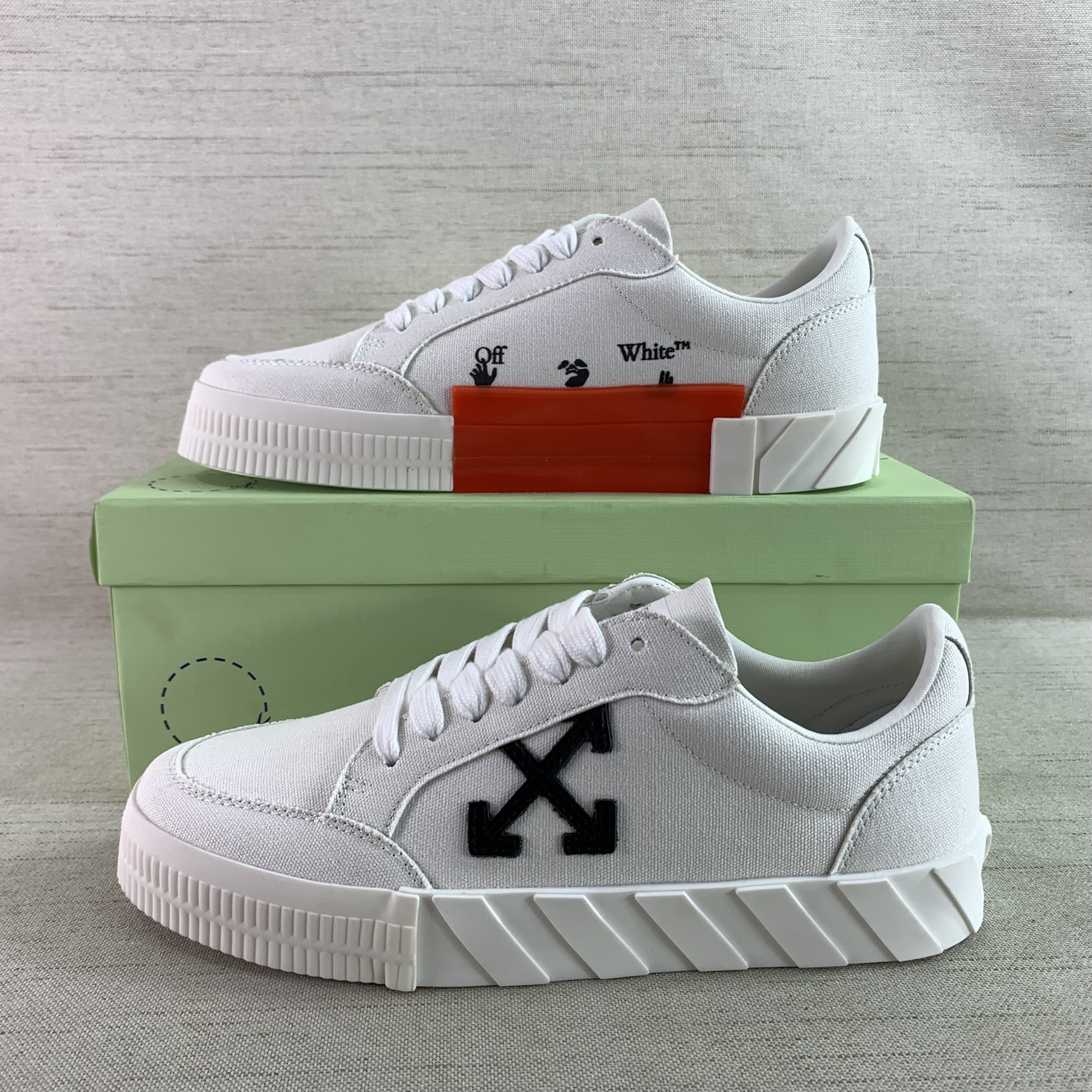 Off White Shoes Vulcanized Stri