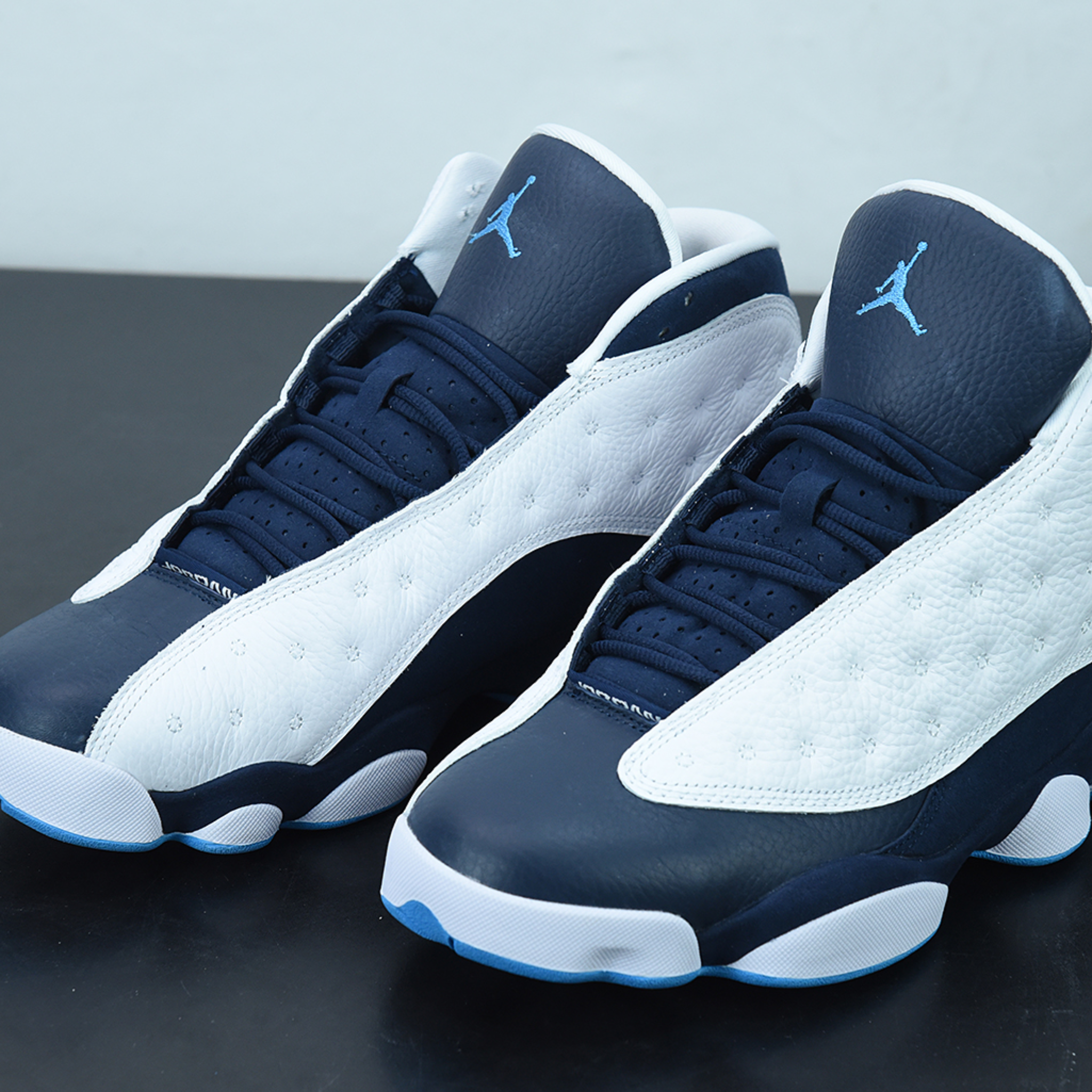 Nike Air Jordan 13 Retro "Obsidian Powder Blue White"