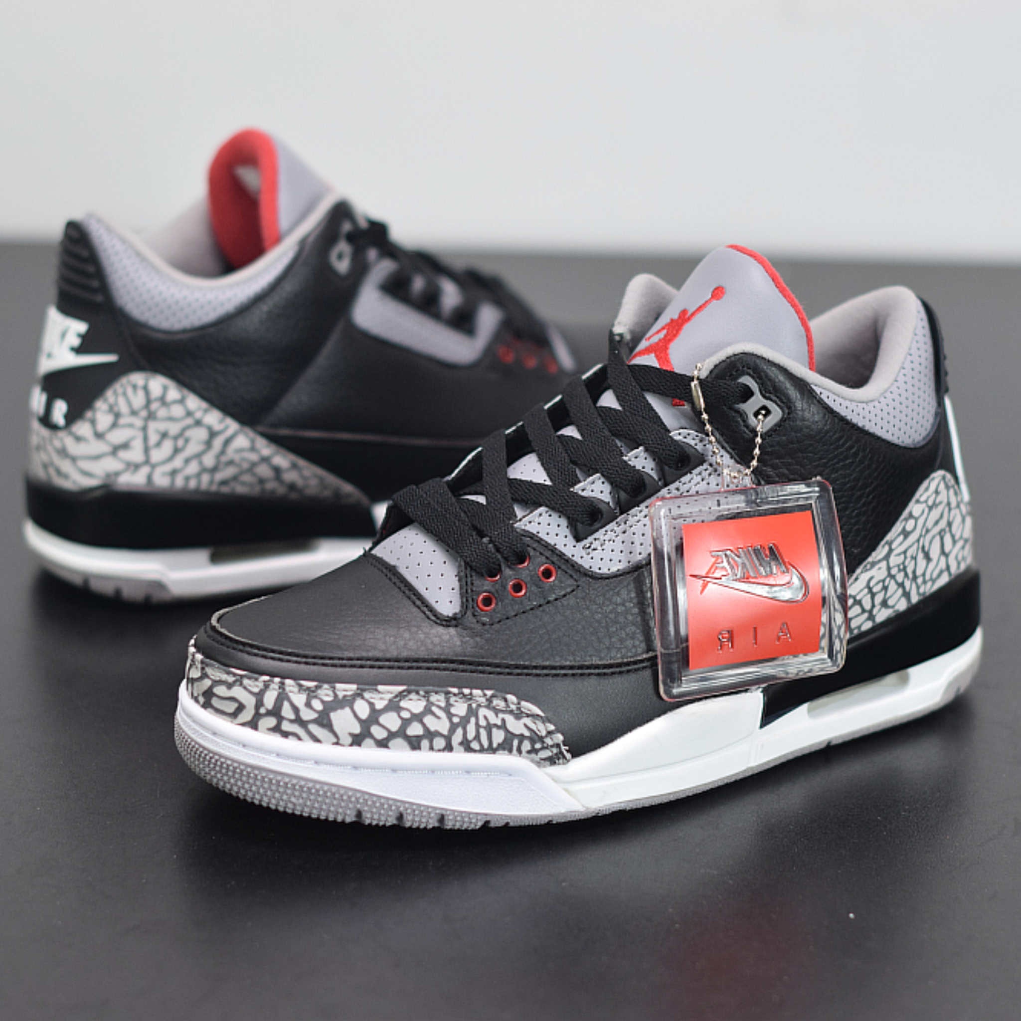 Nike Air Jordan 3 Retro "Black Cement" (2018)