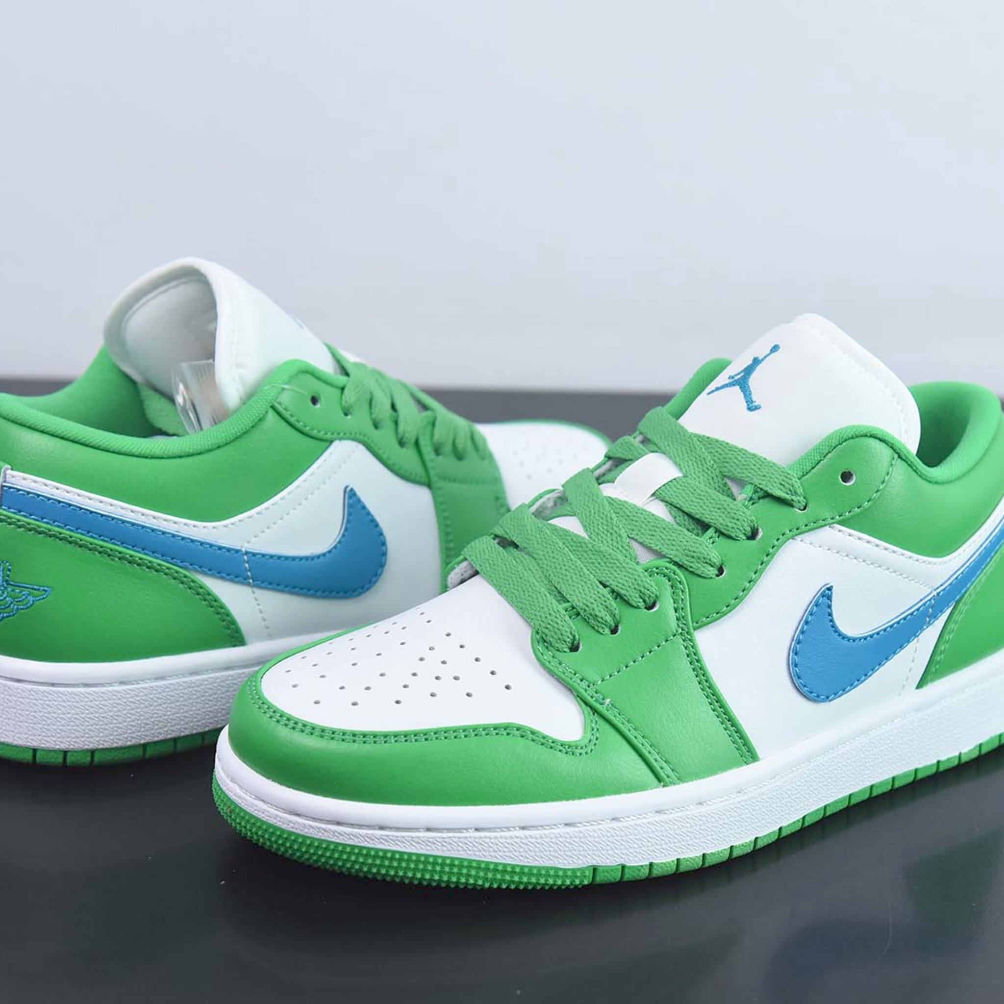 Nike Air Jordan 1 Low "Green Blue"