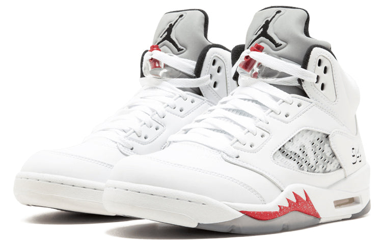 Supreme x Nike Air Jordan 5 Retro "White"