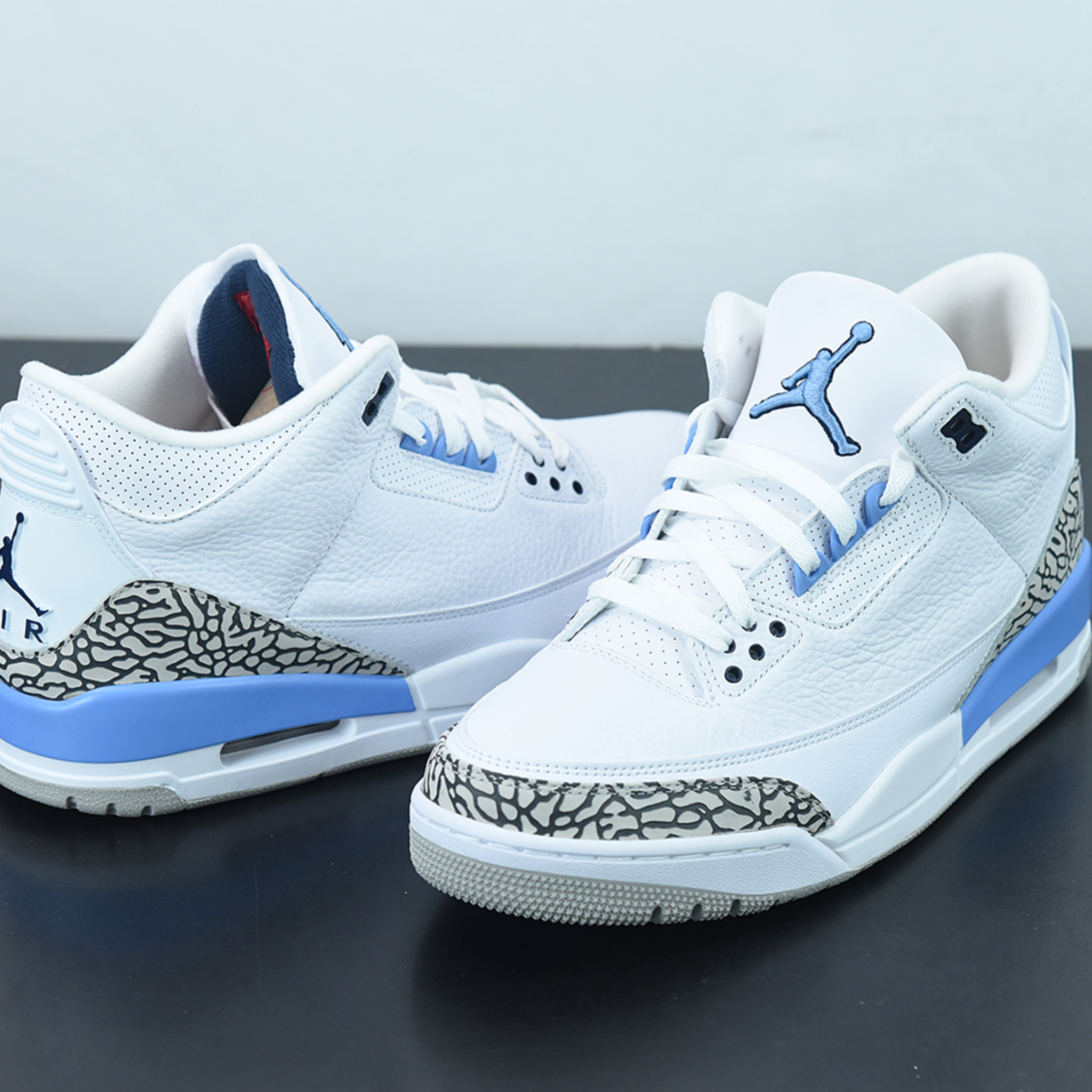 Nike Air Jordan 3 Retro "UNC" (2020)