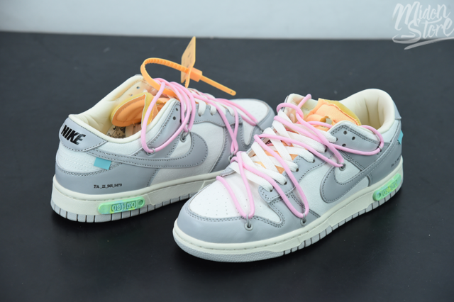 Nike SB Dunk Low x off-white 09/50