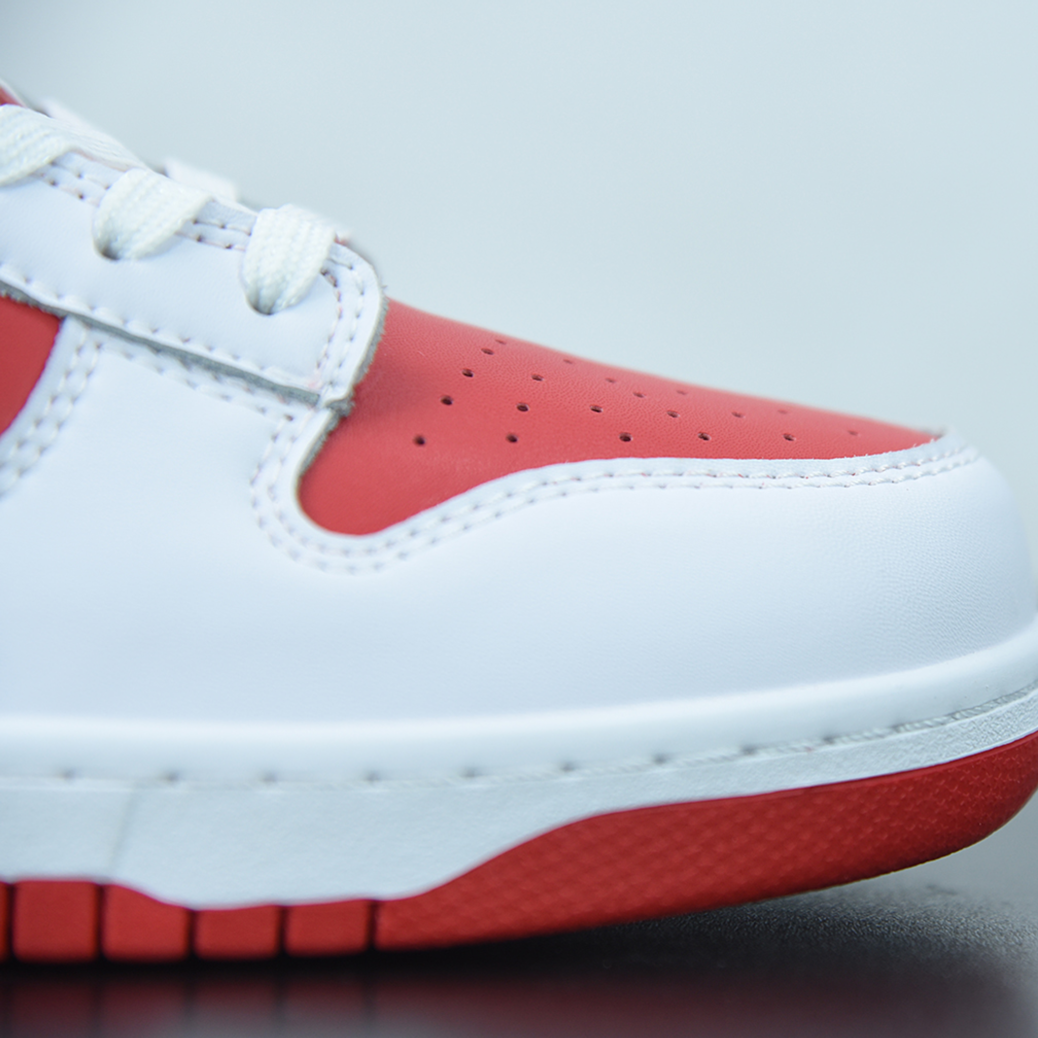 Nike Dunk Low "Championship Red"