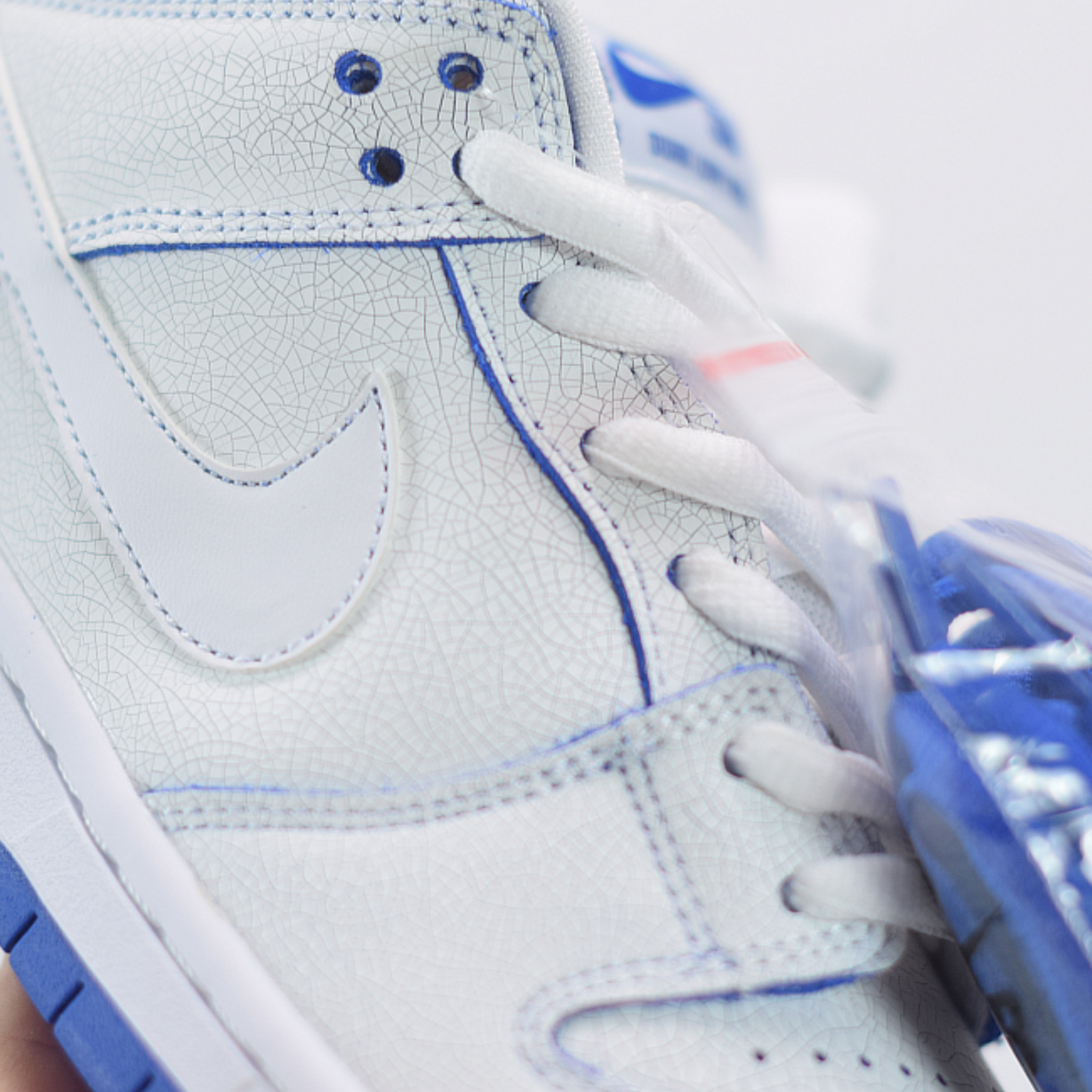 Nike SB Dunk "Premium White Game Royal"