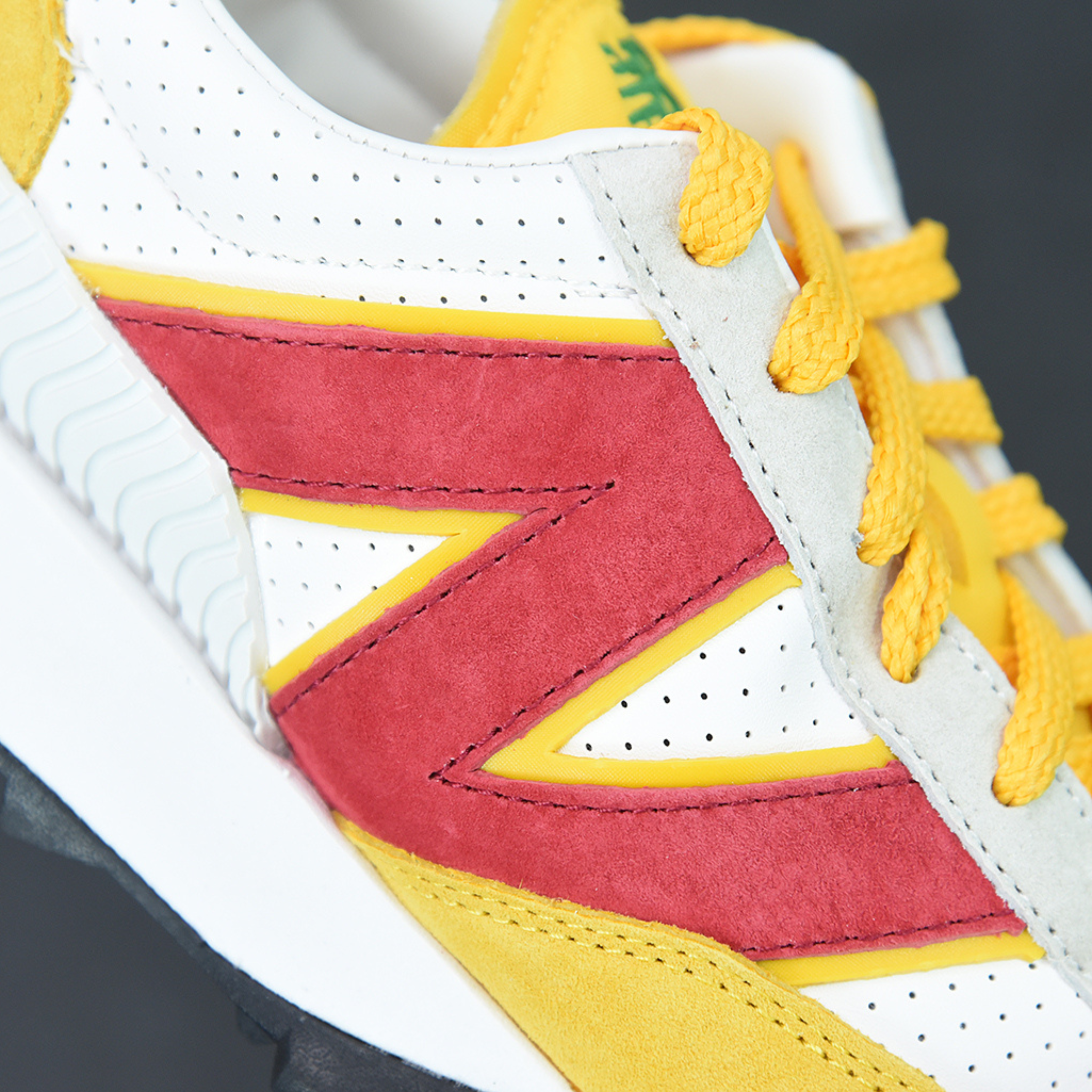 New Balance x Casablanca XC-72 "Yellow Red"