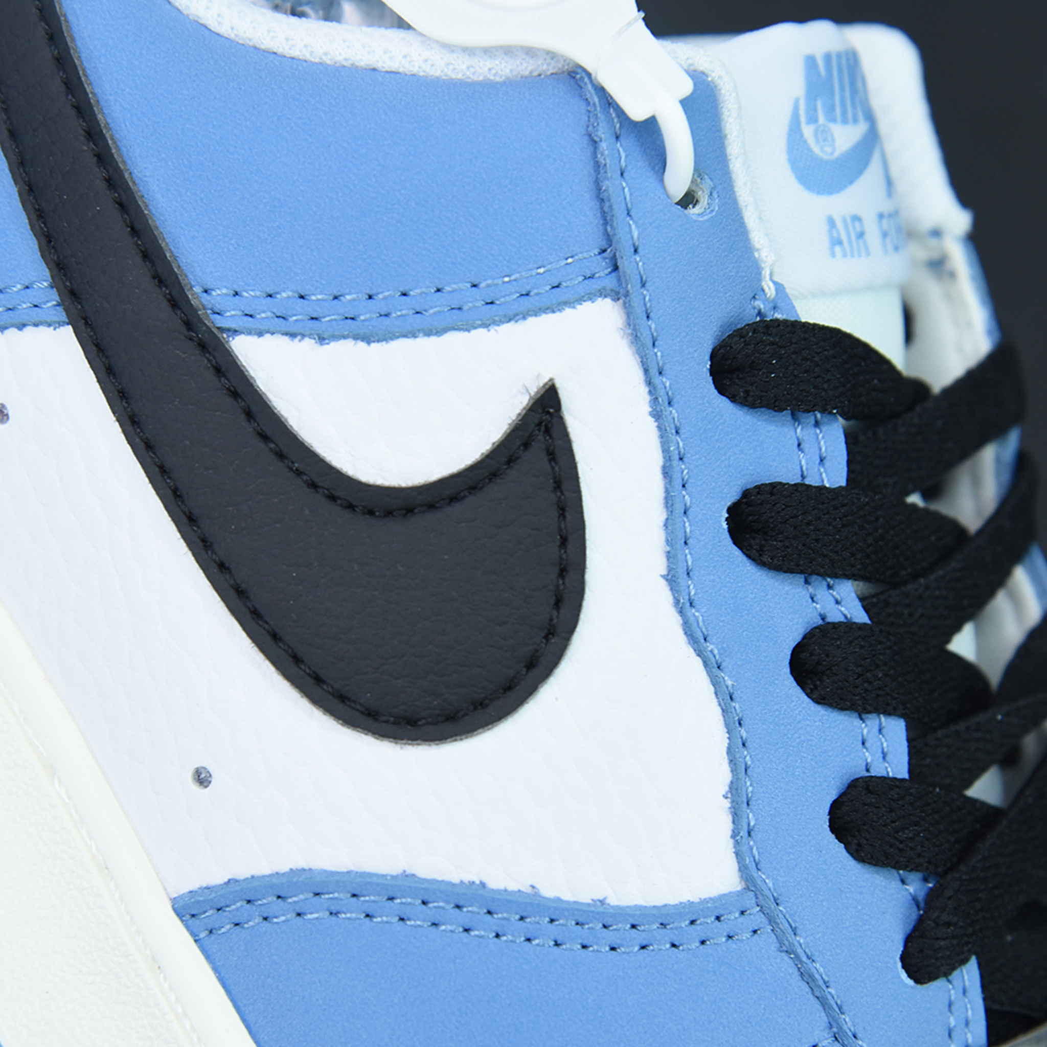 Nike Air Force 1 Low "University Blue"