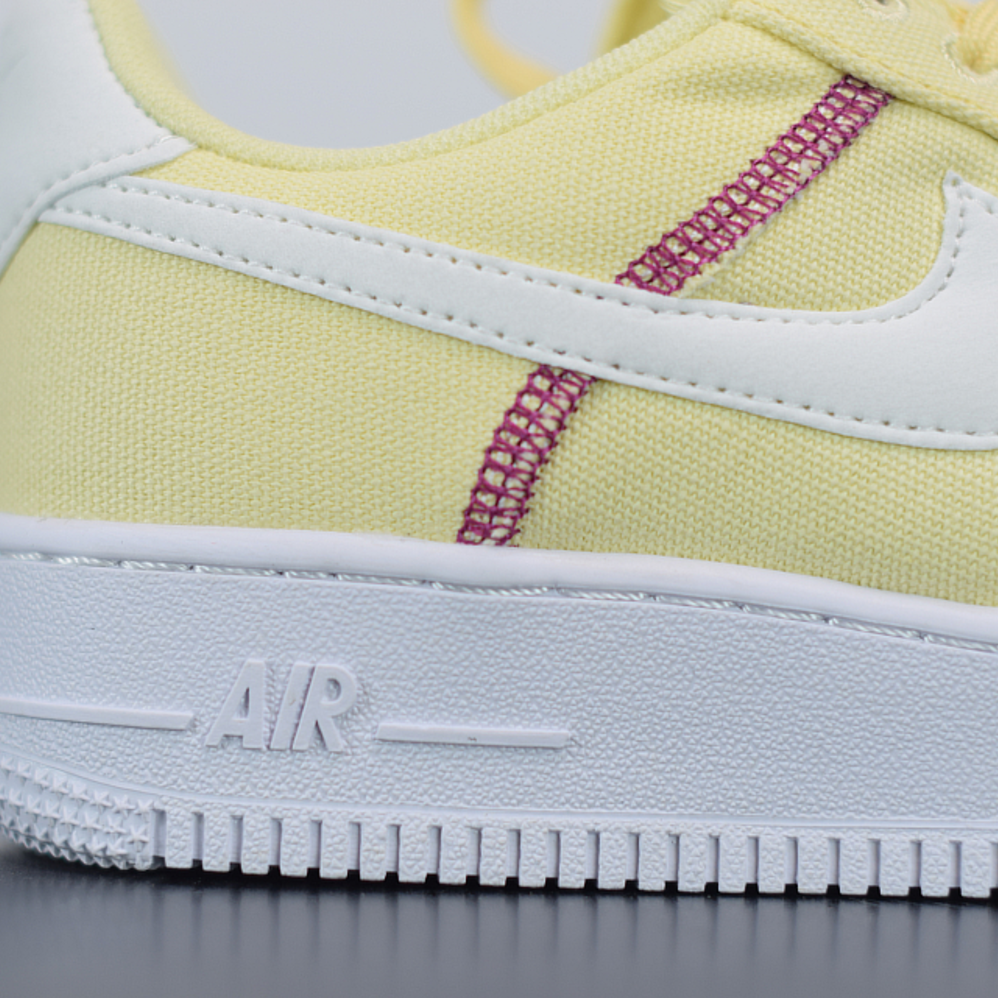 WMNS Nike Air Force 1 ´07 "White Orange"