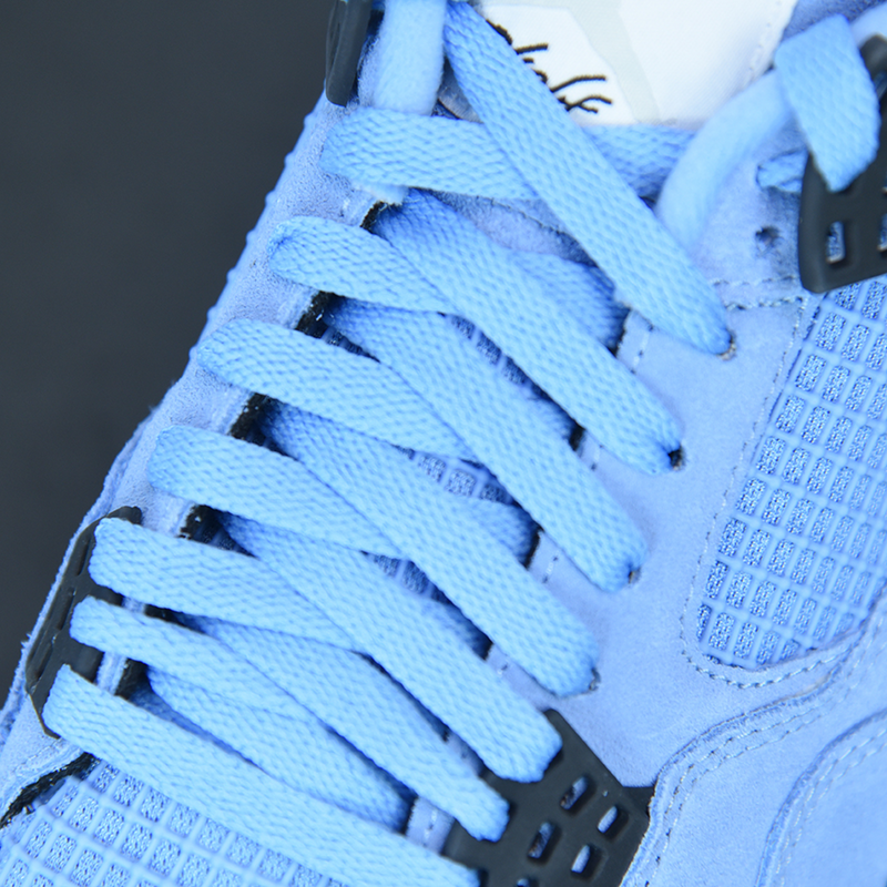 Nike Air Jordan 4 Retro "University Blue"