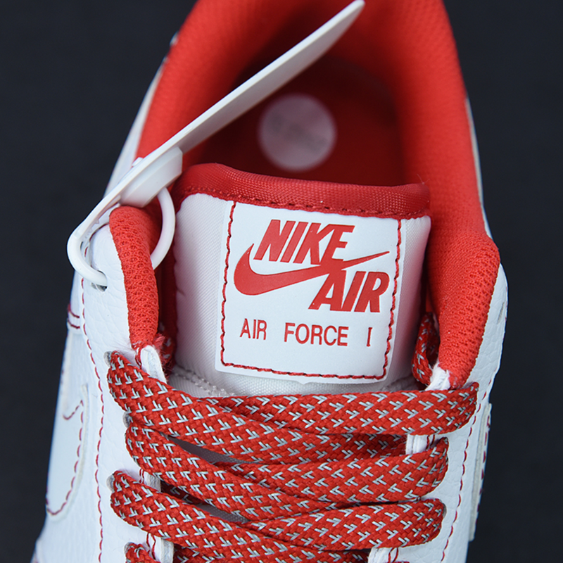Nike Air Force 1 '07 "White/Red/Blanc"