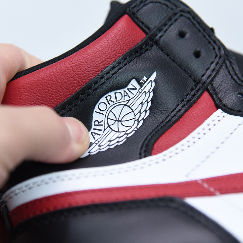 Gym red jordan 2024 1s