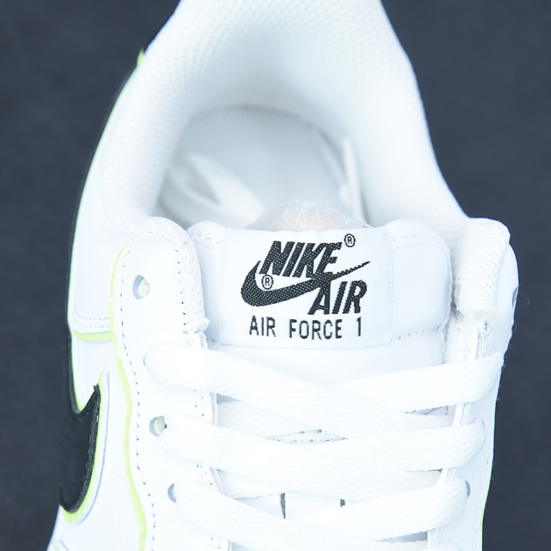 Nike Air Force 1 ´07 "Flourescent Green"