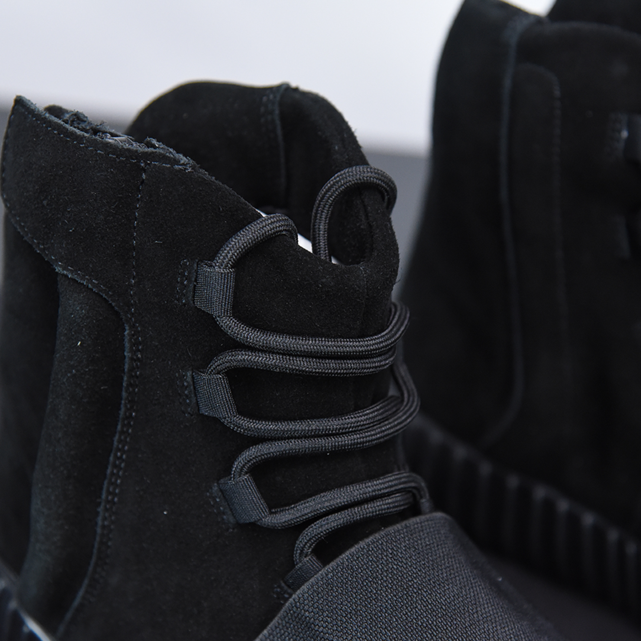 Adidas Yeezy Boost  750 "Triple Black"