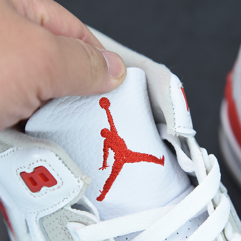 Nike Air Jordan 3 Retro "Tinker White University Red"
