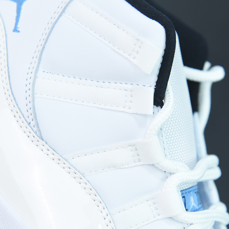 Nike Air Jordan 11 Retro "Legend Blue"