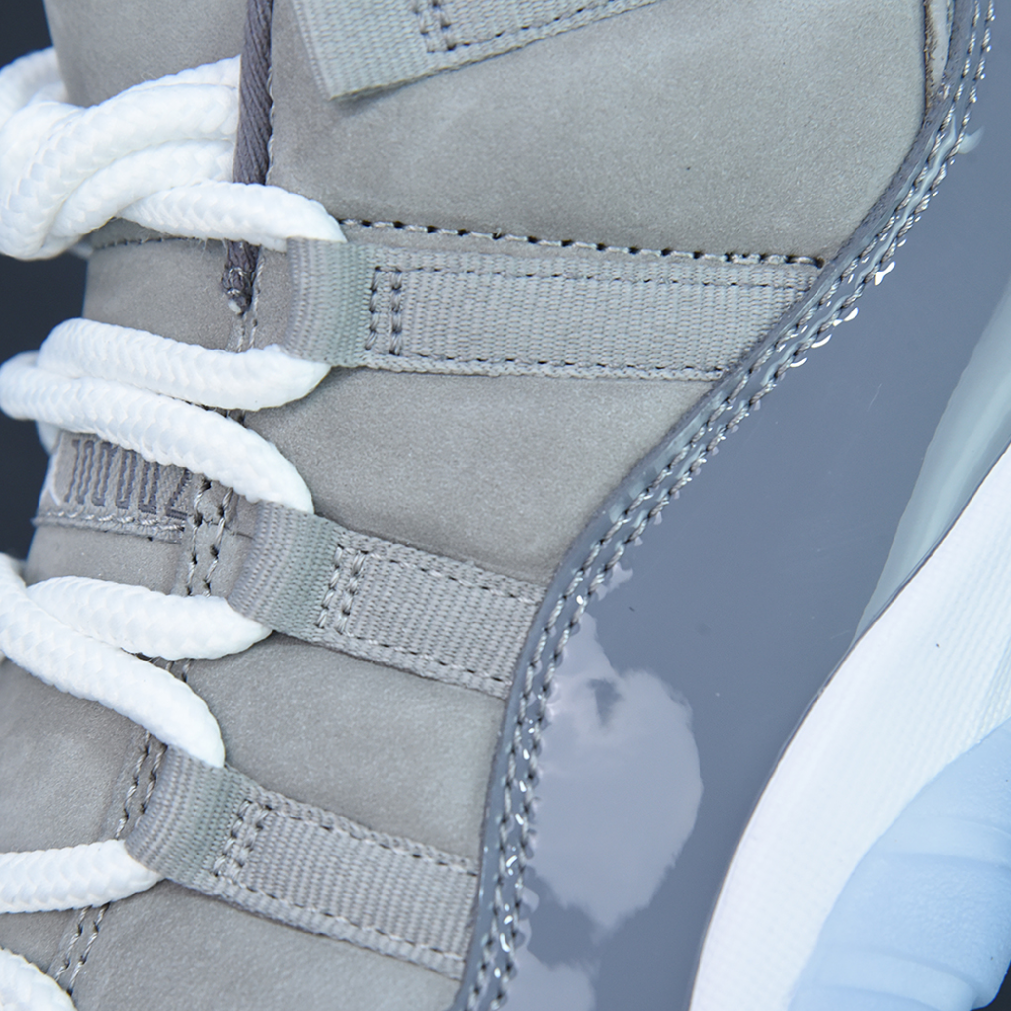 Nike Air Jordan 11 "Cool Grey"