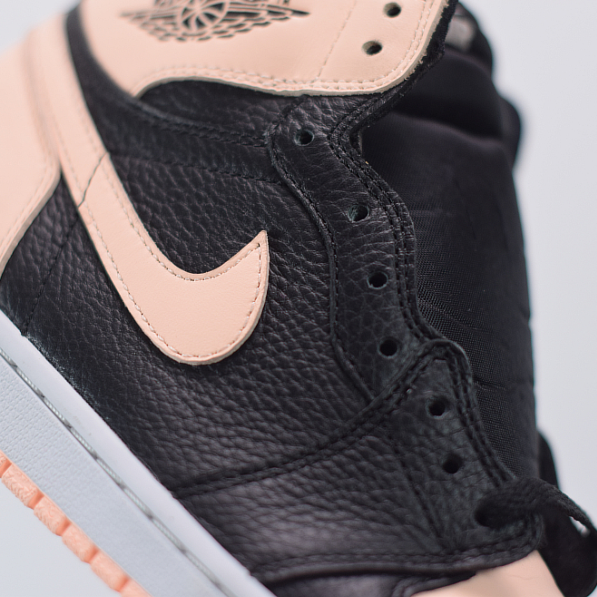 Nike Air Jordan 1 "Crimson Tint"