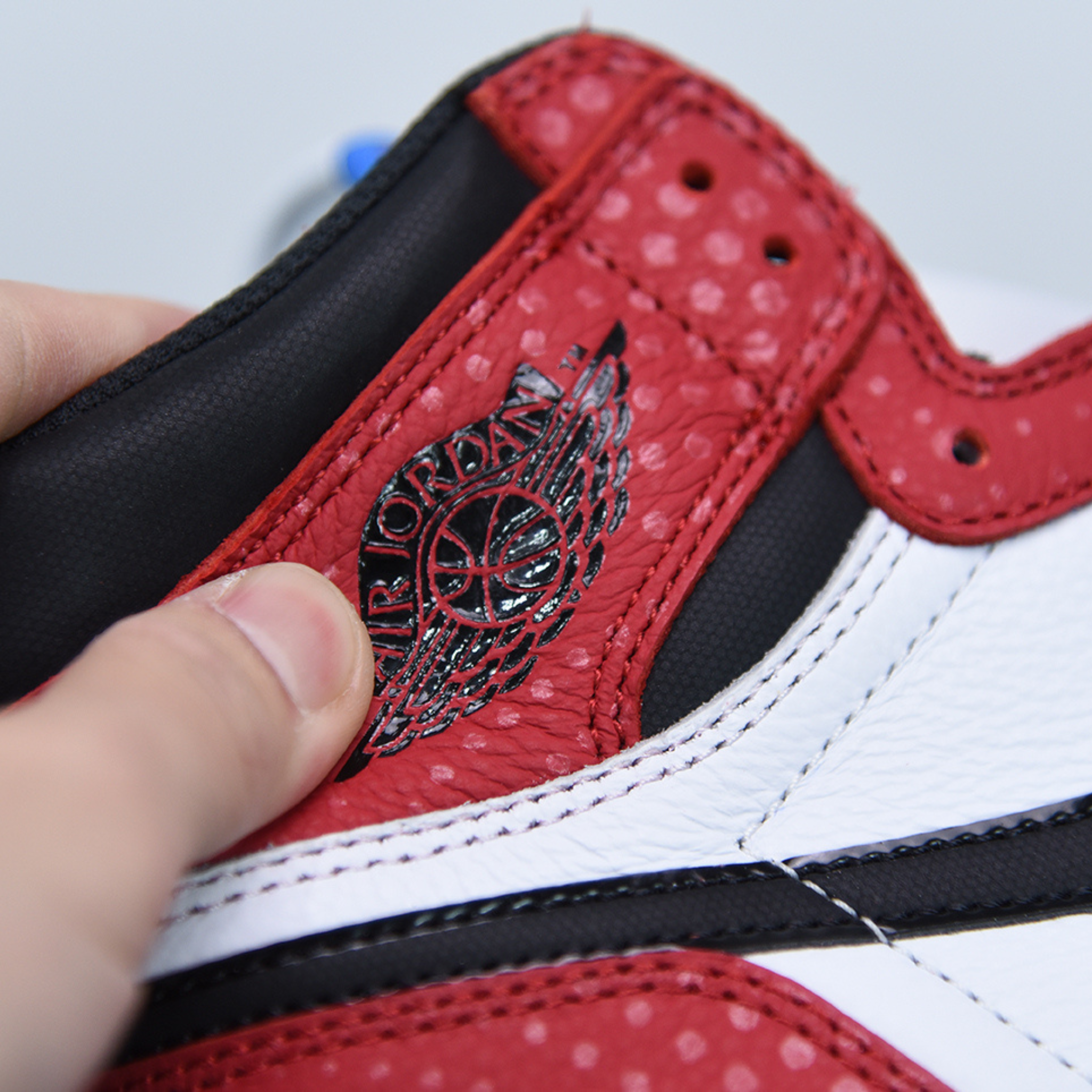 Nike Air Jordan 1 Retro High OG "Spider-Man: Origin Story"