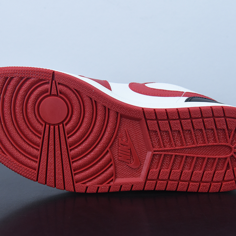 Nike Air Jordan 1 Low "Gym Red-Black"