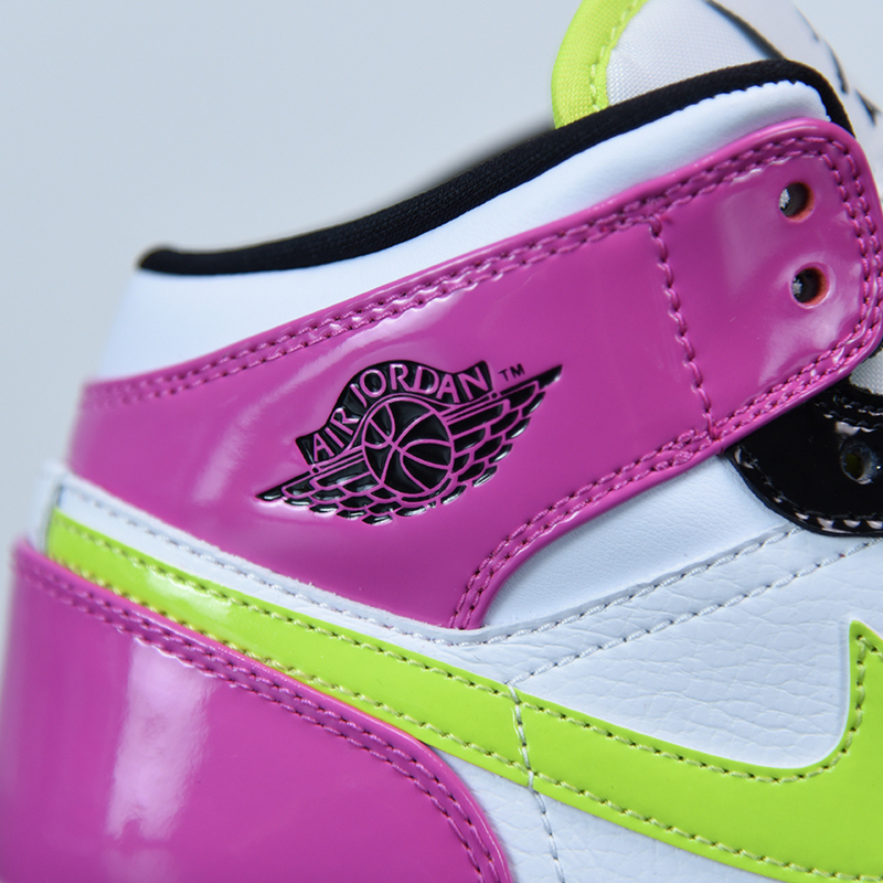 Nike Air Jordan 1 Mid "White Black Cyber Pink"