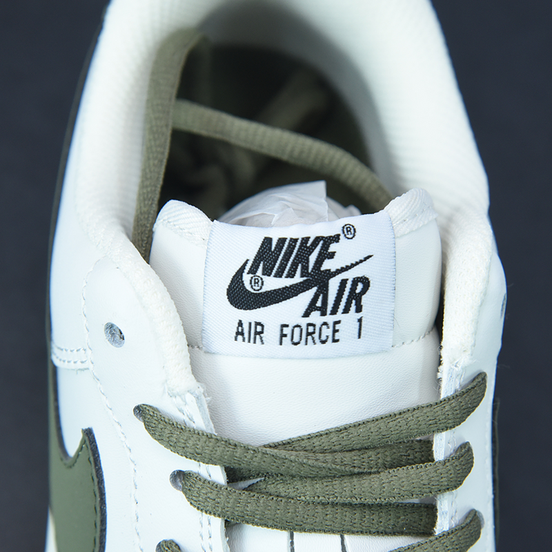 Nike Air Force 1 ´07 "Dark Green"