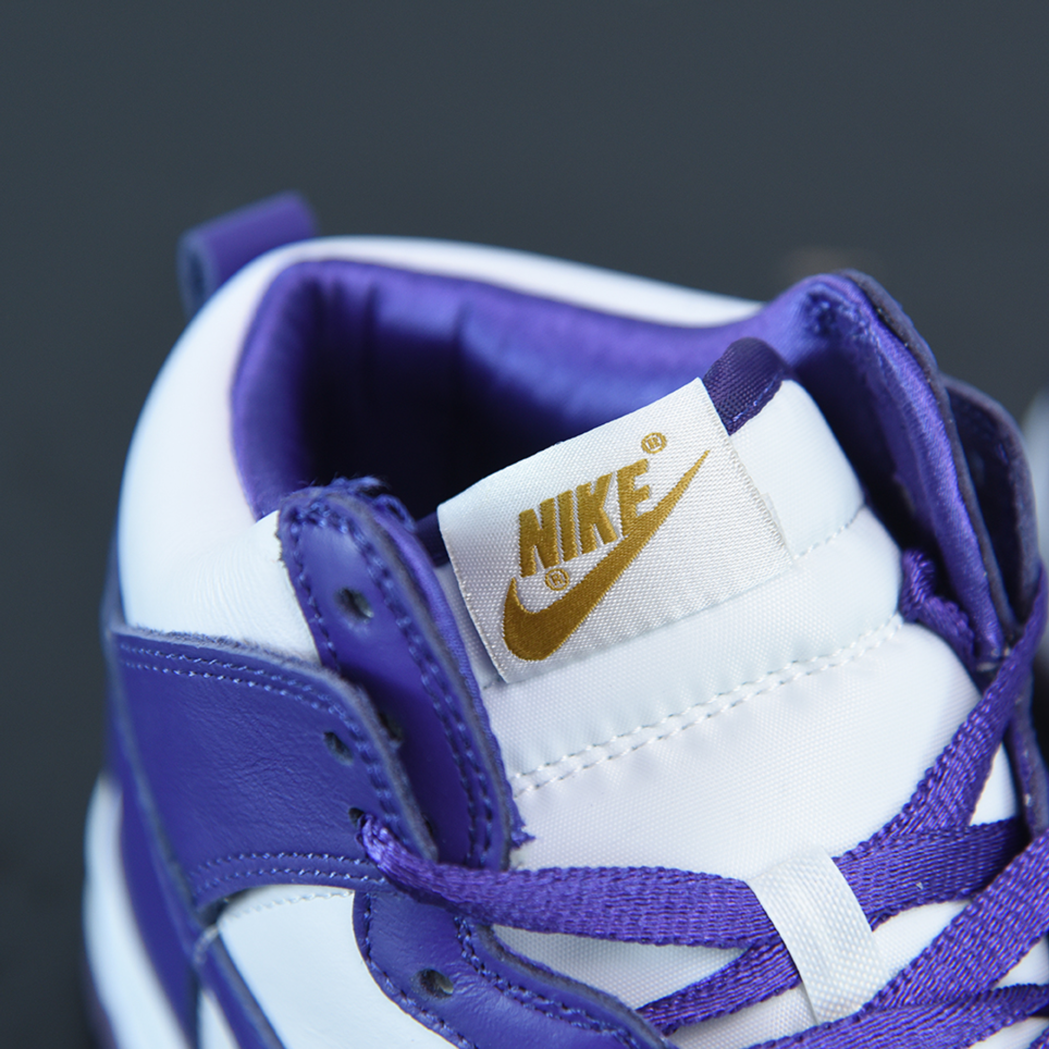 Nike Dunk High "Varsity Purple"