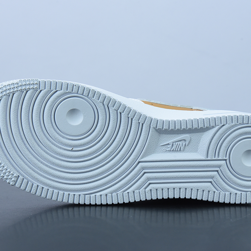 Nike Air Force 1 '07 "White Gold"