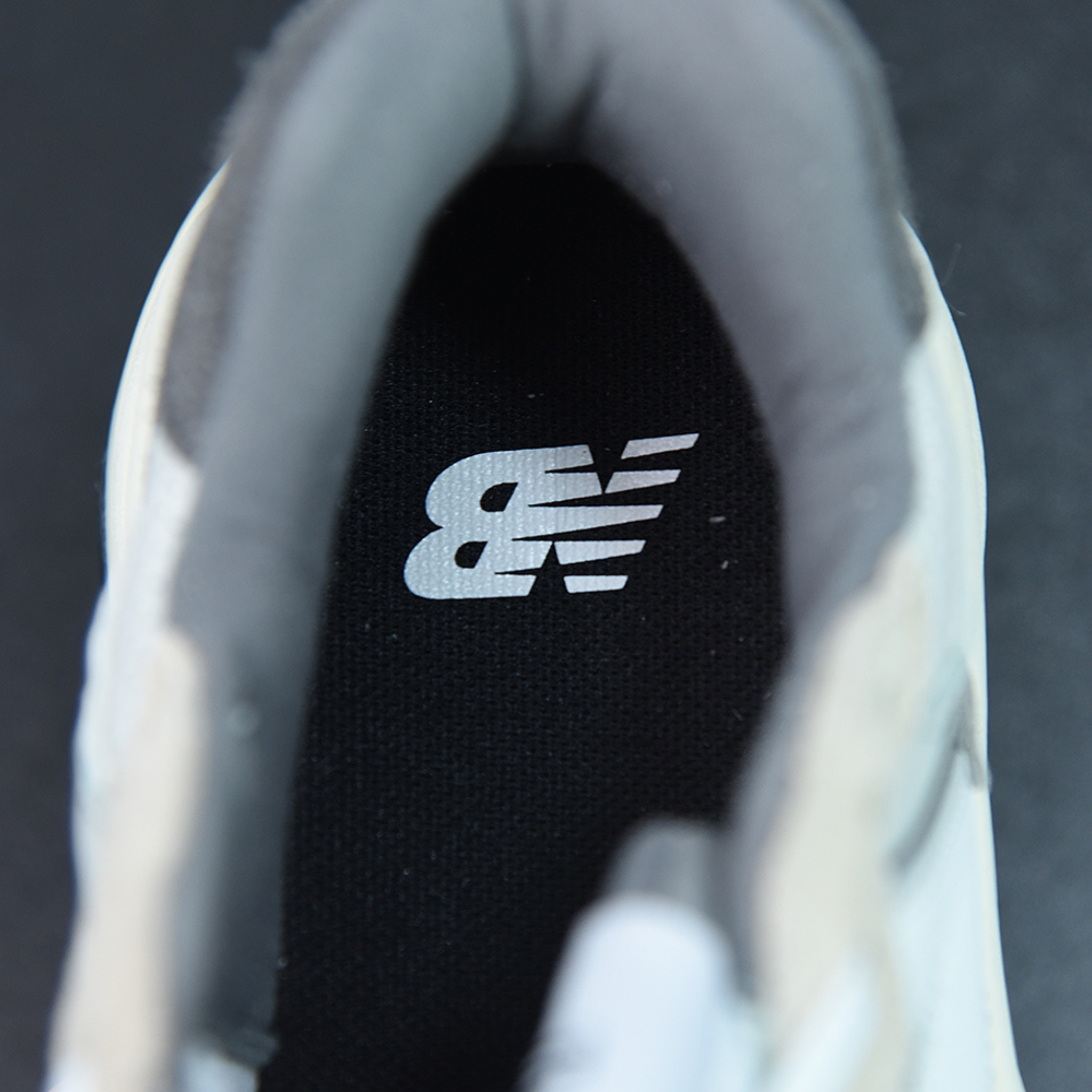 New Balance "Grey Day"