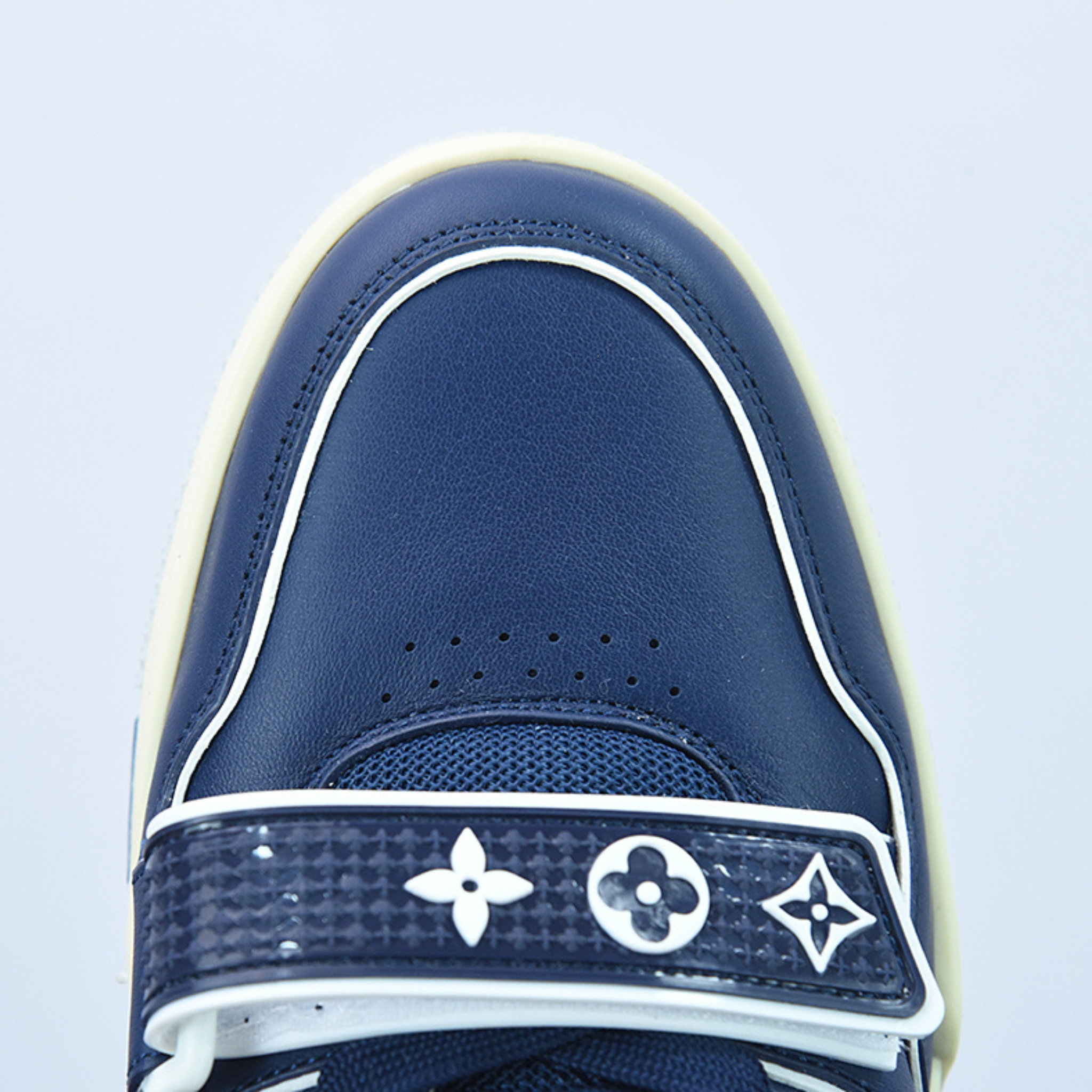 Louis Vuitton Trainer "Navy Blue"