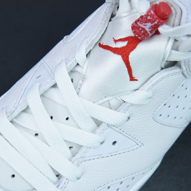 Nike Air Jordan 6 Retro "Red Oreo"