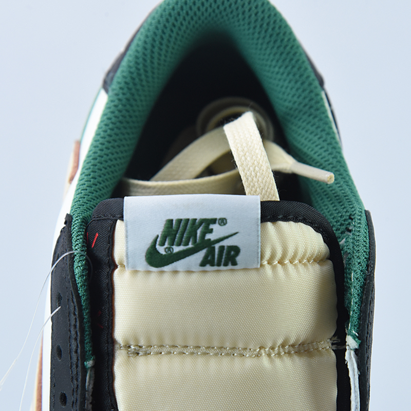 Nike Air Jordan 1 Low "White/Green"