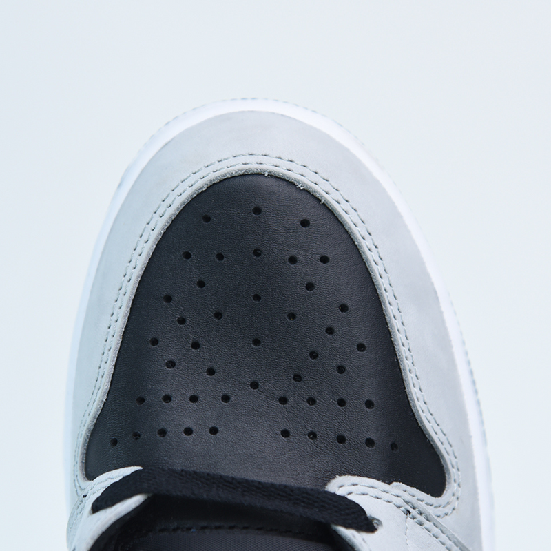 Nike Air Jordan 1 Retro High OG "Black Grey Shadow"