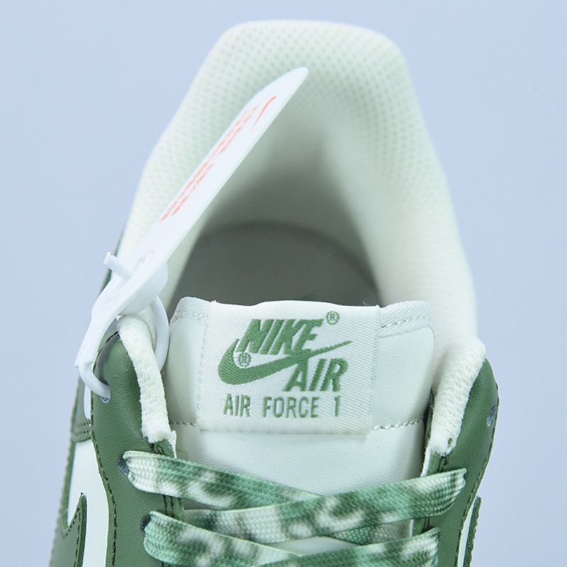 Nike Air Force 1 ´07 "Olive Green"