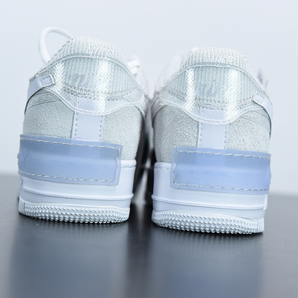 Nike air force hot sale 1 platinum white