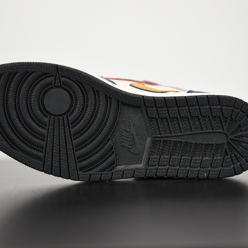 Nike Air Jordan 1 Retro High OG Defiant SB