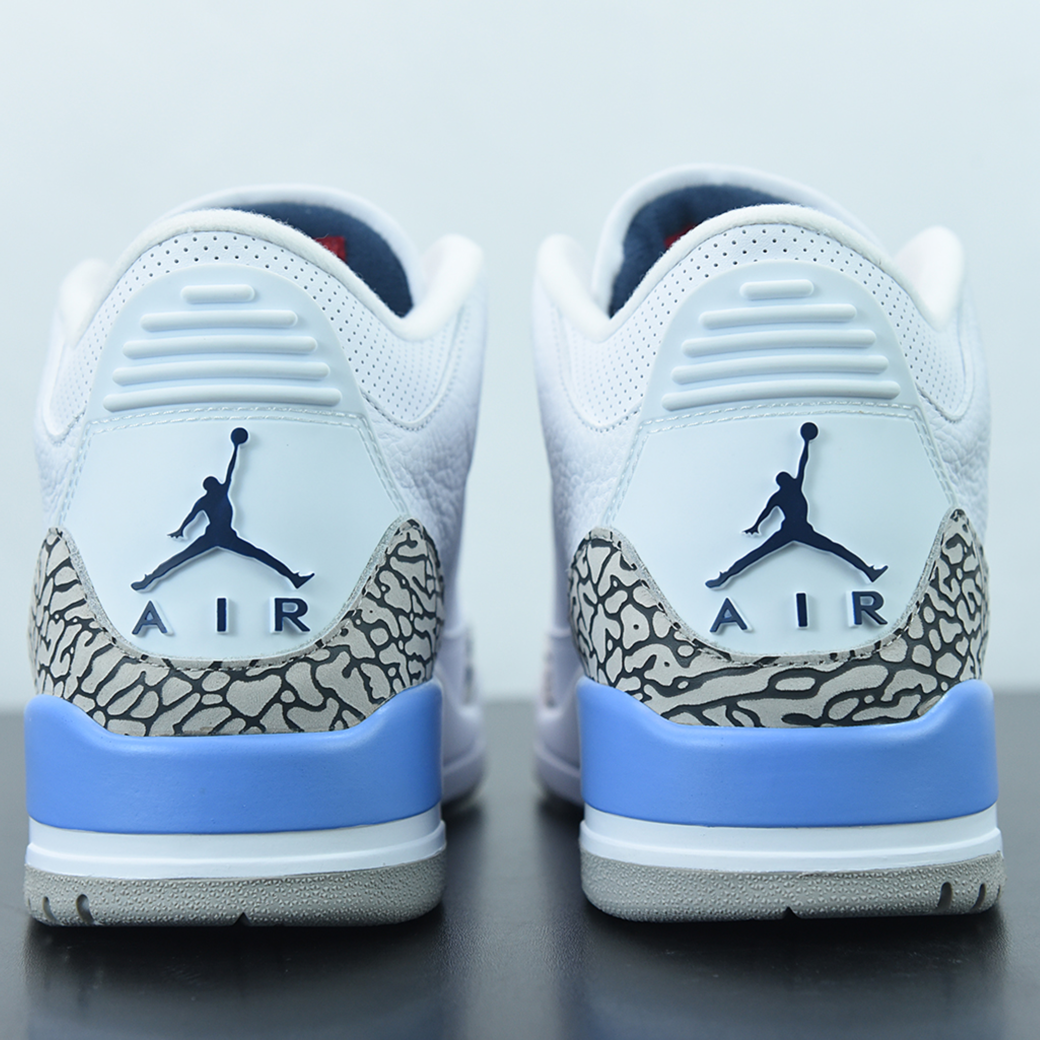 Nike Air Jordan 3 Retro "UNC" (2020)