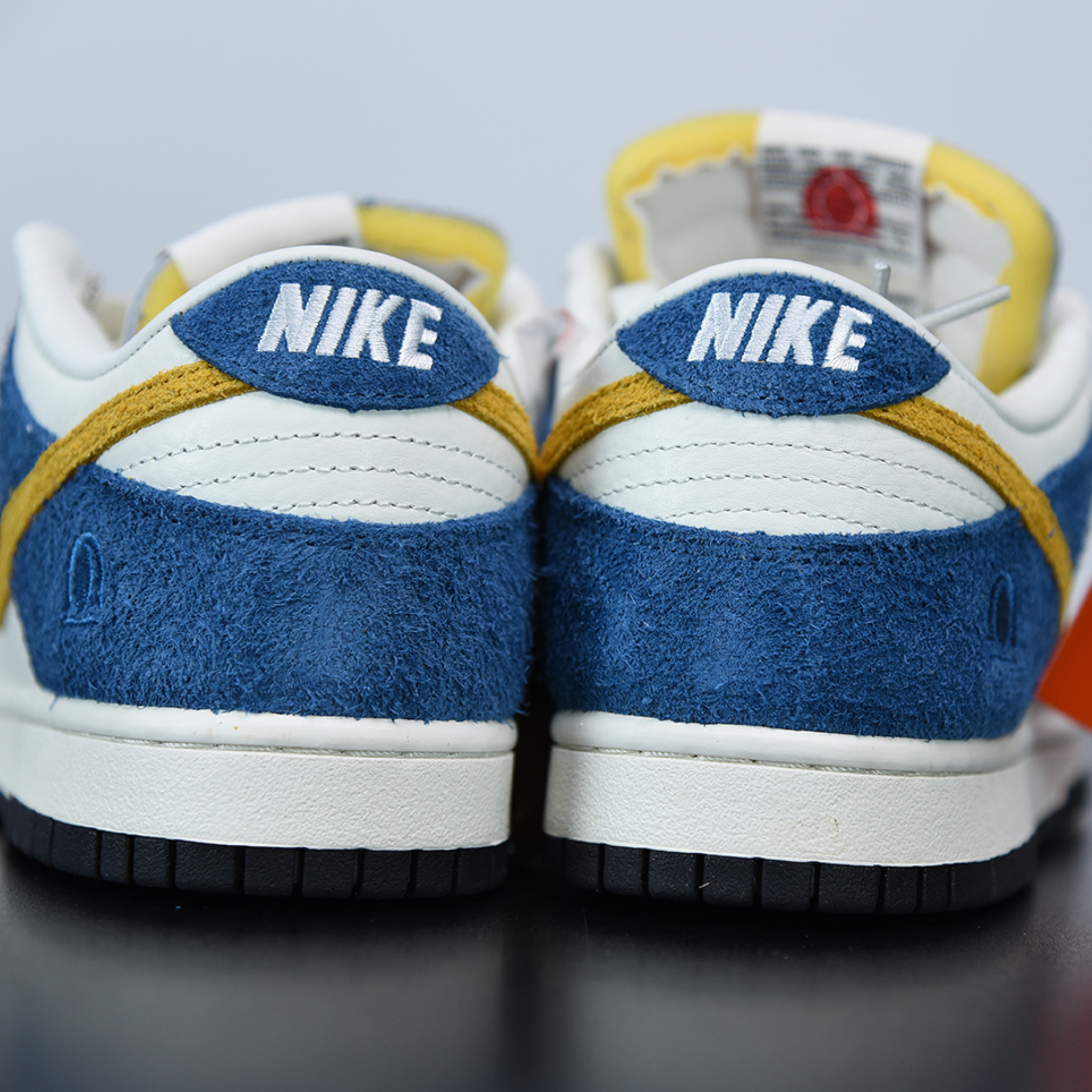 Kasina x Nike Dunk SB Low "80s Bus"