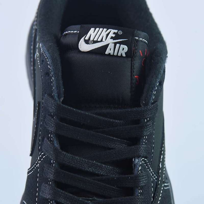 Nike Air Jordan 1 Retro Low OG SP x Travis Scott "Black Phantom"