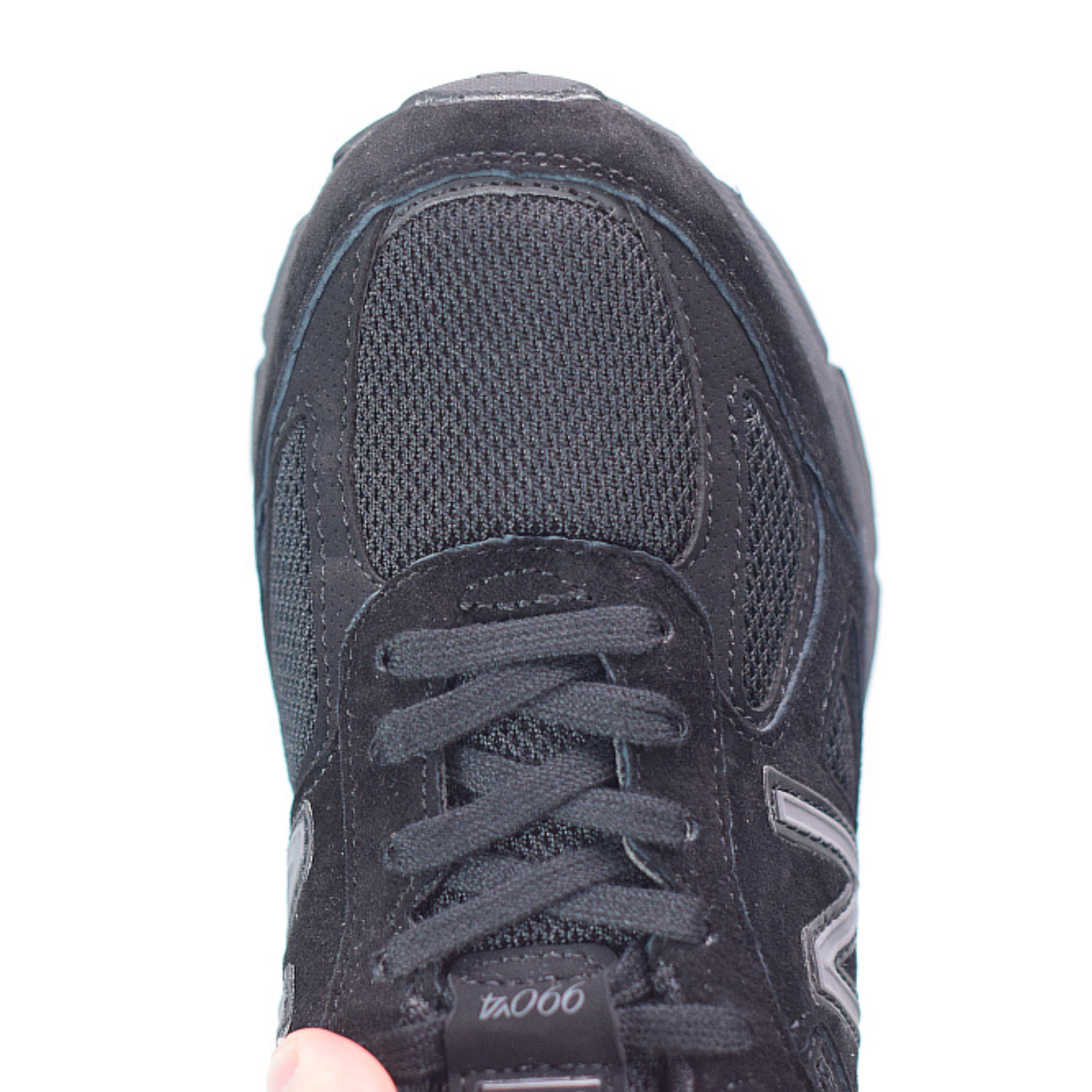 New Balance M990v4 "All Black"