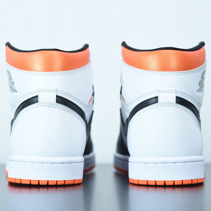 Nike Air Jordan 1 Retro High "Electro Orange"