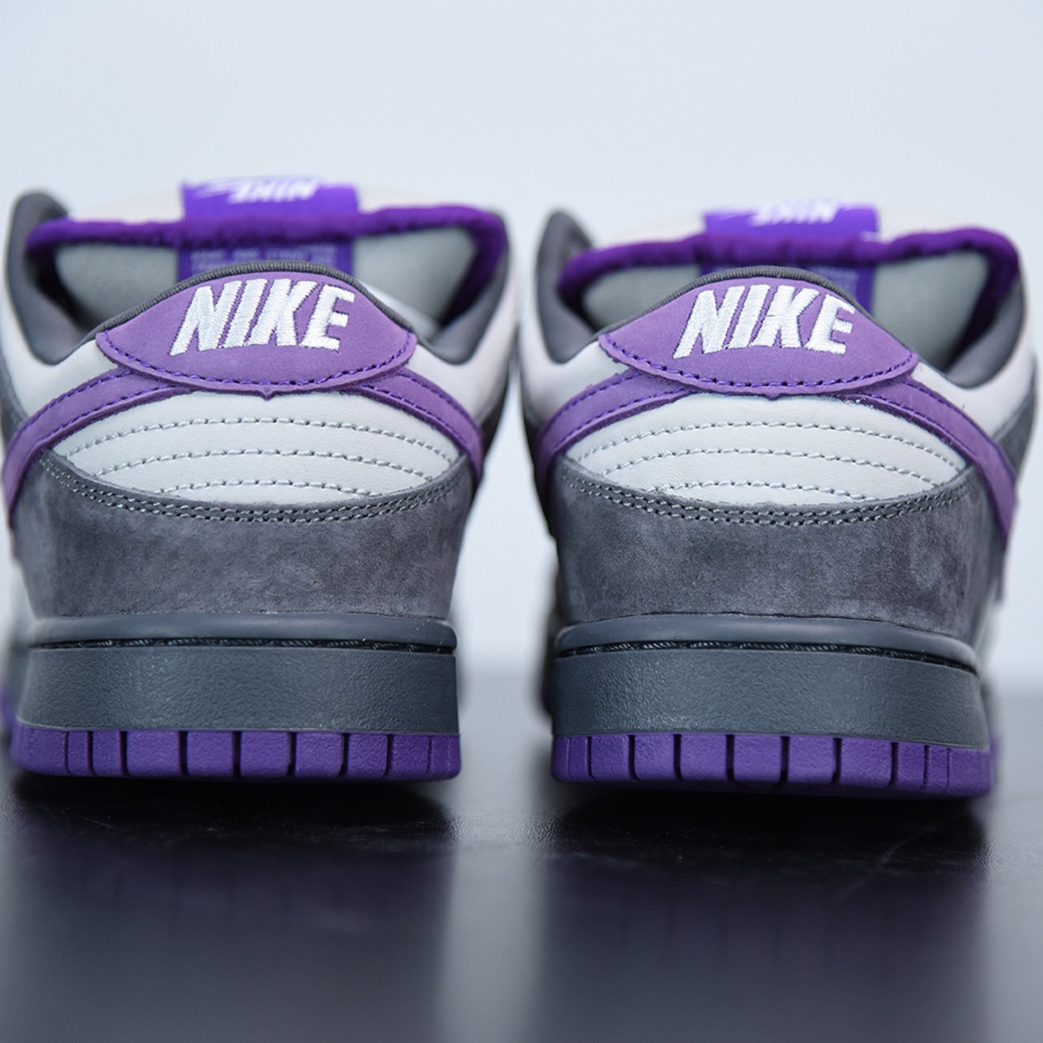 Nike Dunk SB Low "Purple Pigeon"