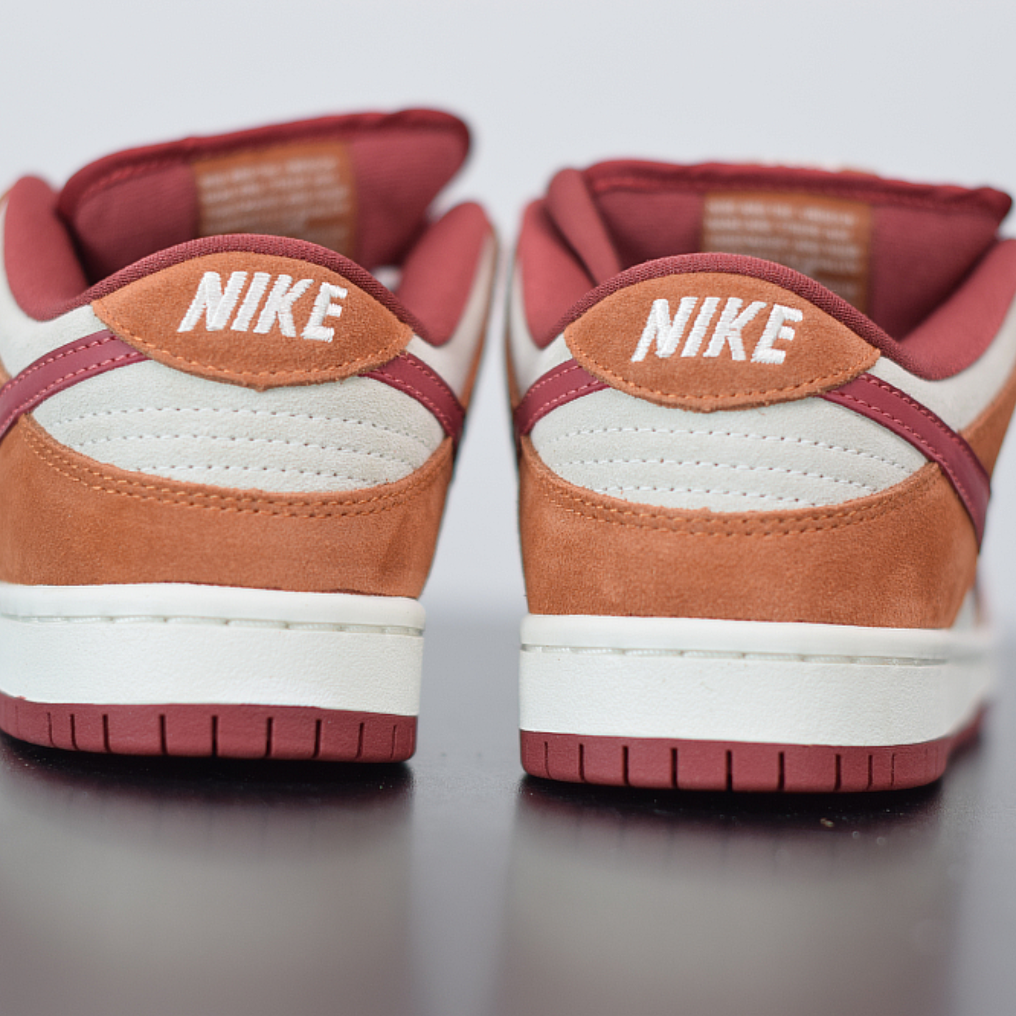 Nike SB Dunk Low Pro "ISO Dark Russet"