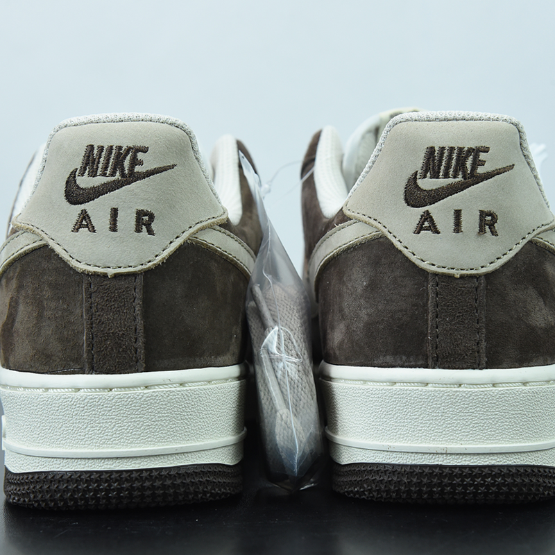 Nike Air Force 1 ´07 "Gray Brown"
