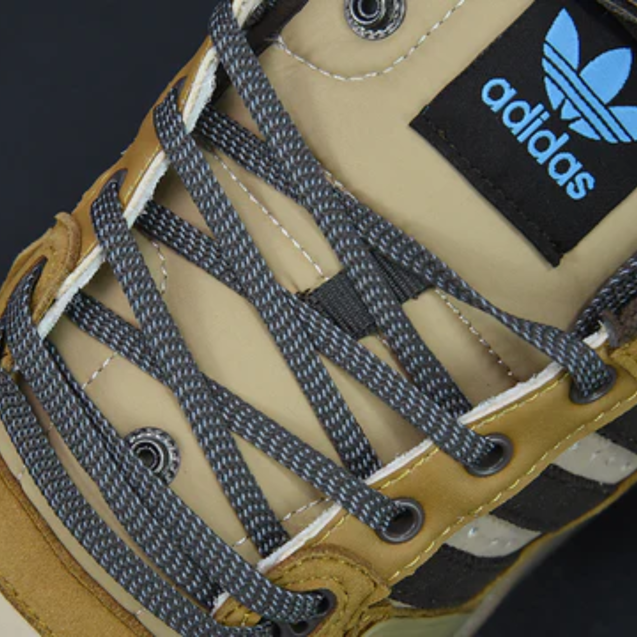 Adidas Forum x Bad Bunny 84 Buckle "Low Coffee"