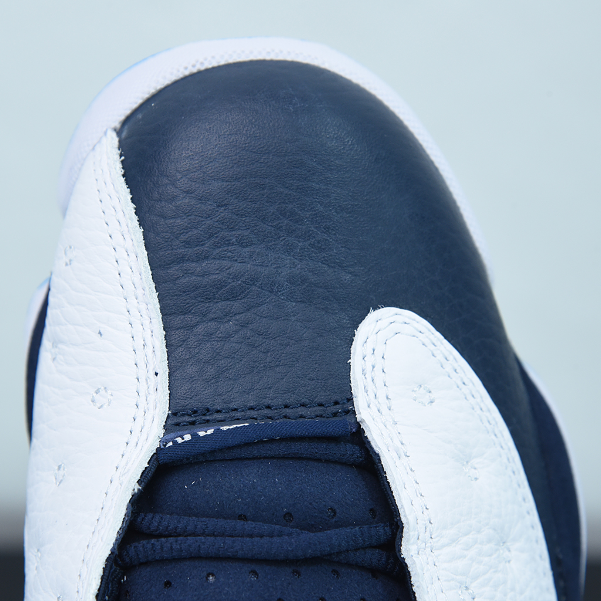 Nike Air Jordan 13 Retro "Obsidian Powder Blue White"