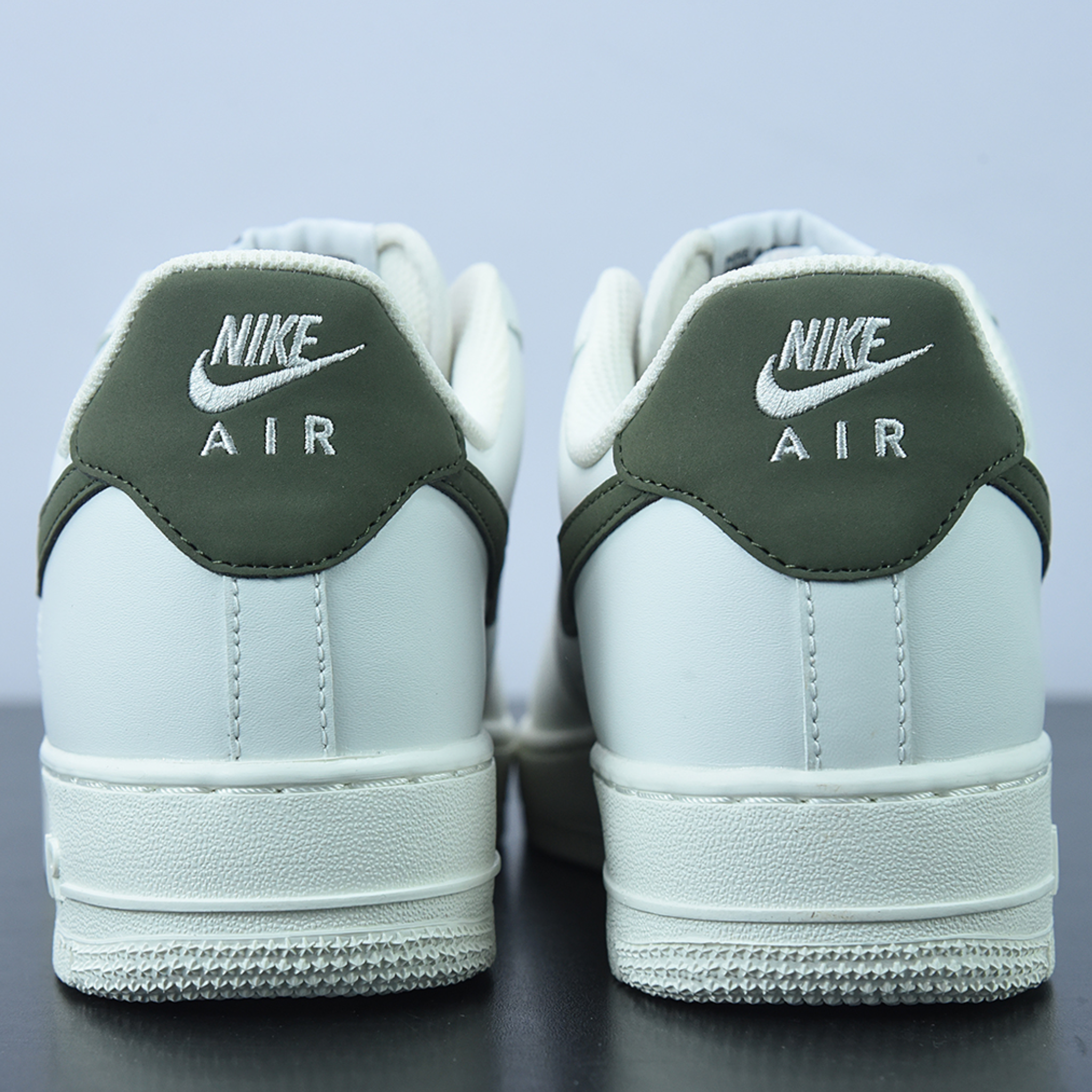 Nike Air Force 1 ´07 "Dark Green"