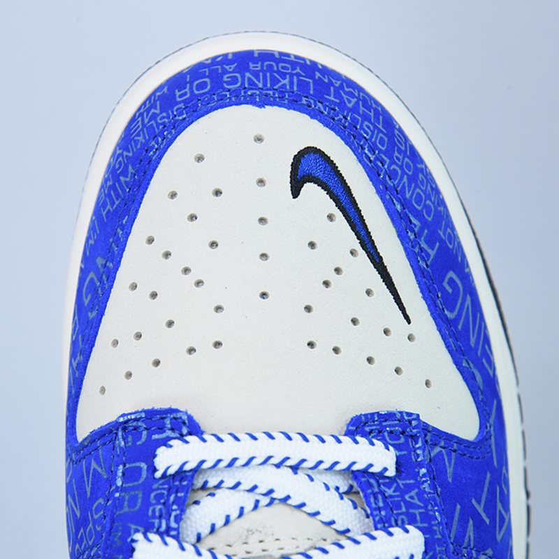 Nike SB Dunk Low x Jackie Robinson "Racer Blue Coconut"